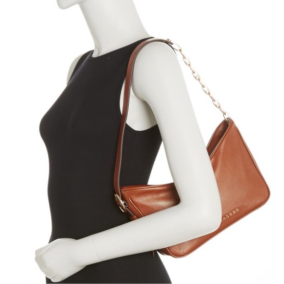 MARC JACOBS Handbag Tempo Baguette Shoulder Bag Chocolate Truffle Gold Hardware - Picture 2 of 8